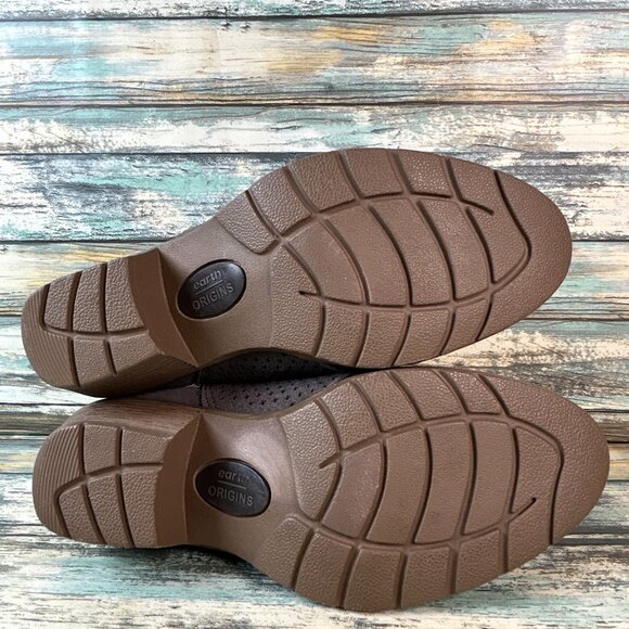 Earth Origins Ankle Bootie Size 7.5M Gray Suede Zip Low Block Heel Comfort Boot - Picture 8 of 12